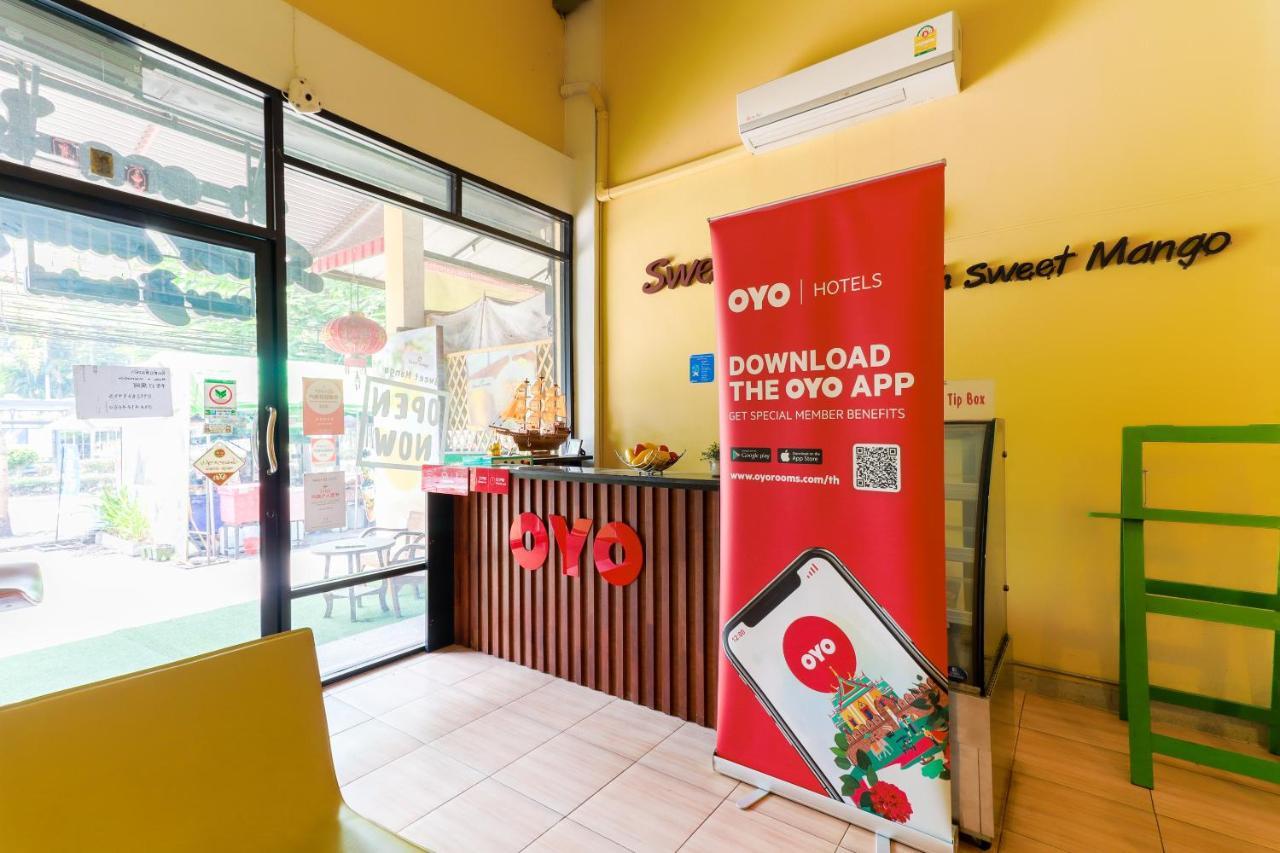 Oyo 743 Sweet Mango Cafe And Hostel Chiang Mai Eksteriør billede